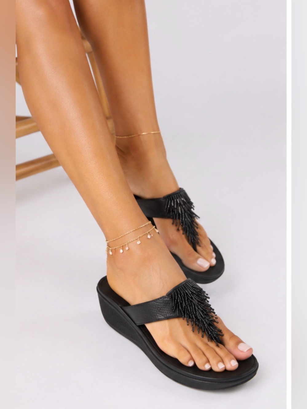 FitFlop Cha Cha Beaded Fringe Thong Sandals 11 summer boho vacay travel walking